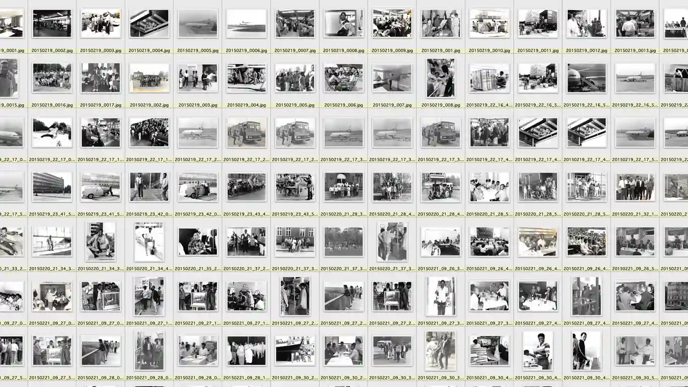 Kontaktbogen mit Schwarzweißfotos aus dem Nachlass von Christian Fenger
